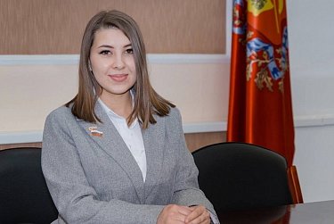 Из парламентария – в военфельдшеры